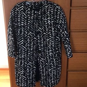 Talbots sz 2 black/white coat blazer